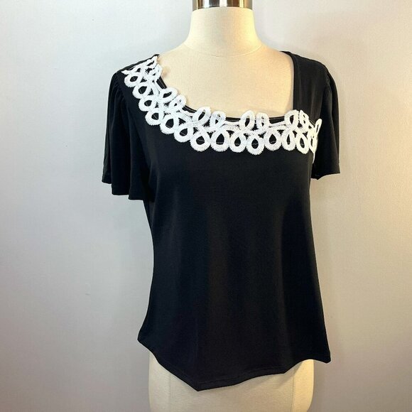 Adrienne Vittadini Women's Black White Summer Top - Size Small - NWT - Picture 1 of 3